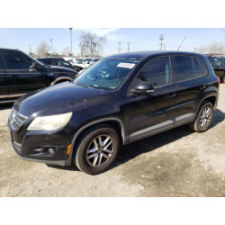 2011 VOLKSWAGEN TIGUAN