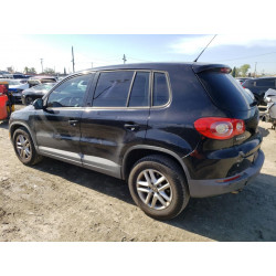 2011 VOLKSWAGEN TIGUAN
