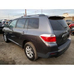 2013 TOYOTA HIGHLANDER