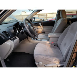 2013 TOYOTA HIGHLANDER