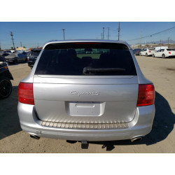 2005 PORSCHE CAYENNE