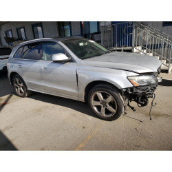 2011 AUDI Q5