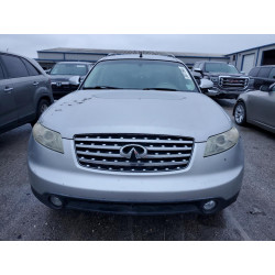 2005 INFINITI FX35