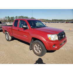 2011 TOYOTA TACOMA