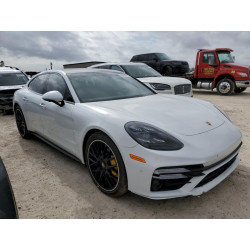 2021 PORSCHE PANAMERA