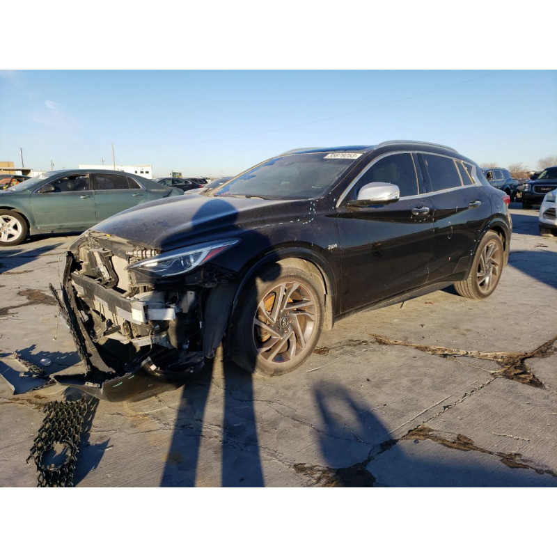2017 INFINITI QX30
