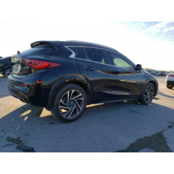 2017 INFINITI QX30