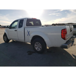 2016 NISSAN FRONTIER