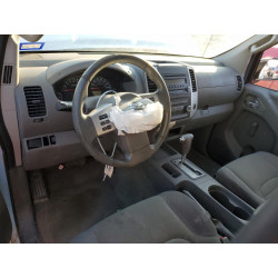 2016 NISSAN FRONTIER