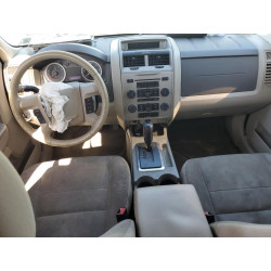 2010 FORD ESCAPE