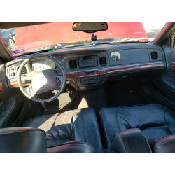 2002 MERCURY GRMARQUIS