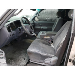 2002 TOYOTA TUNDRA