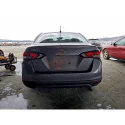 2020 NISSAN VERSA 3N1CN8DV0LL902015 98977975