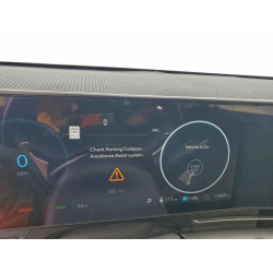 2024 HYUNDAI KONA KM8HE3A6XRU016779 96947845