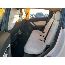 2021 TESLA MODEL Y 5YJYGDEE0MF078697 98900795