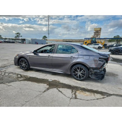 2021 TOYOTA CAMRY 4T1G11AK8MU562644 98479035