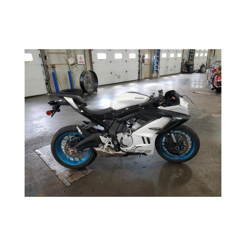 2025 CF MOTO 675SS LCEPEVLP7S6002026 67971215