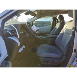 2025 TOYOTA All Models 5TDJRKEC8SS257951 98161125