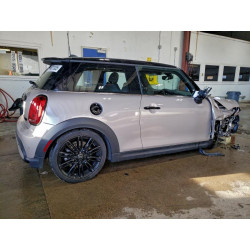 2022 MINI COOPER WMW53DH03N2S42170 96211035