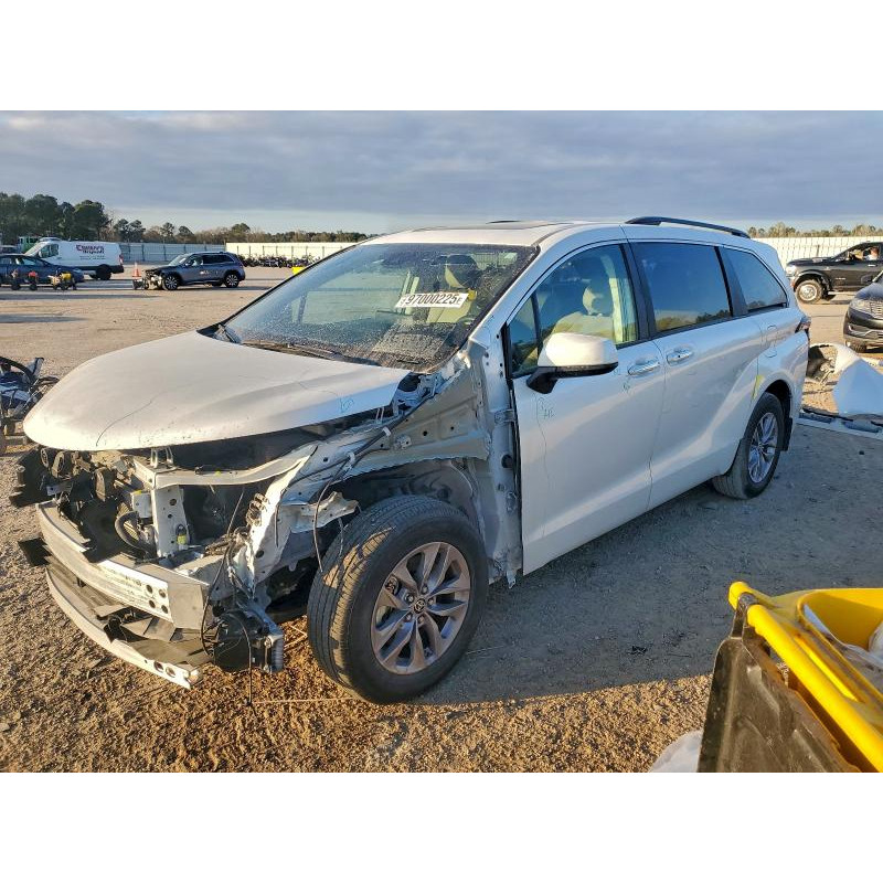 2024 TOYOTA All Models 5TDYRKEC5RS214094 97000225