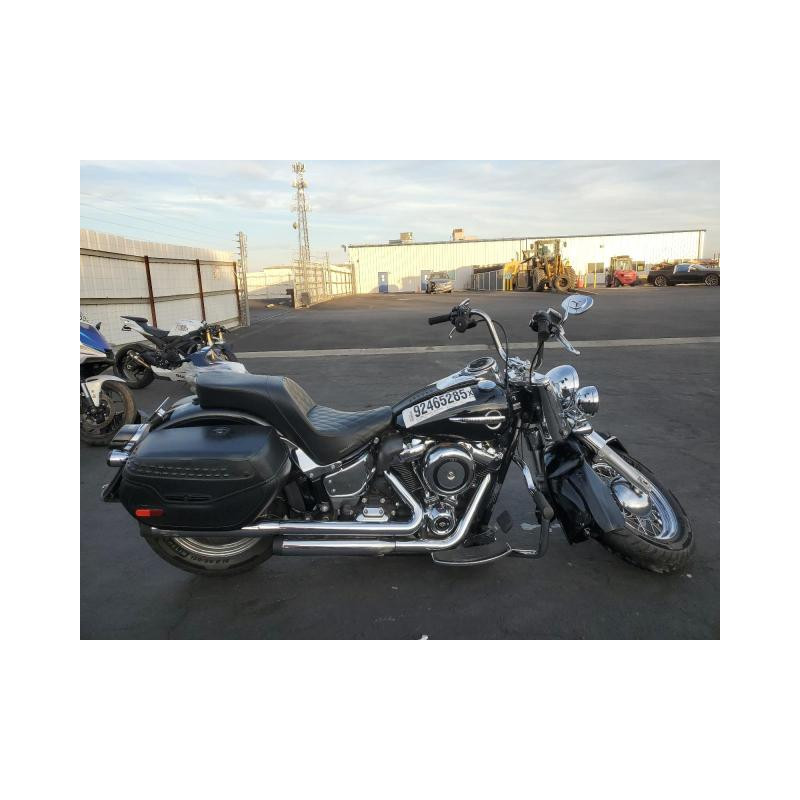 2020 HARLEY-DAVIDSON FLHC 1HD1YAJ11LB048964 92465285