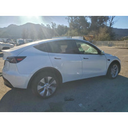 2024 TESLA MODEL Y 7SAYGDEE0RF085479 97123415