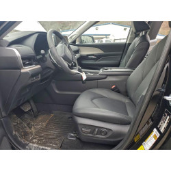 2026 TOYOTA GRAND HIGH 5TDAAAB56TS105918 96600315