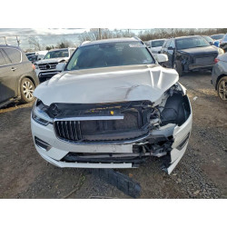 2020 VOLVO XC60 YV4A22RL9L1421749 72358905