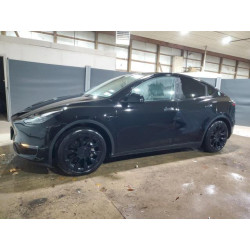 2024 TESLA MODEL Y 7SAYGAEE4RF009925 92301765