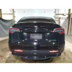 2024 TESLA MODEL Y 7SAYGAEE4RF009925 92301765