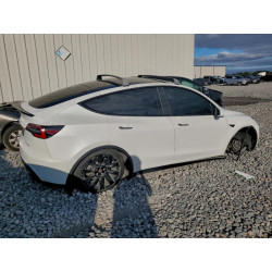 2021 TESLA MODEL Y 5YJYGAEE7MF185986 96967995