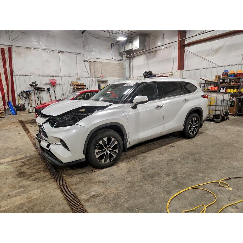 2022 TOYOTA HIGHLANDER 5TDGZRBH9NS584592 98490195