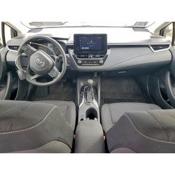 2025 TOYOTA COROLLA JTDBCMFE2S3090232 98697325