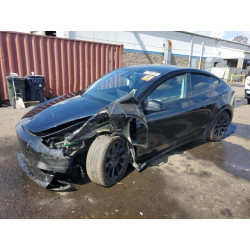 2024 TESLA MODEL Y 7SAYGDEE0RA225592 71990285