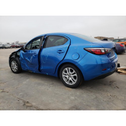 2017 TOYOTA YARIS
