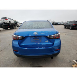 2017 TOYOTA YARIS