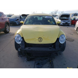 2012 VOLKSWAGEN BEETLE