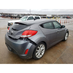 2013 HYUNDAI VELOSTER