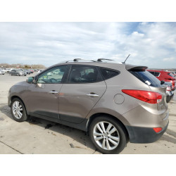 2011 HYUNDAI TUCSON