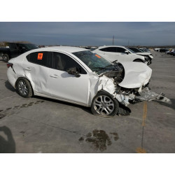 2018 TOYOTA YARIS