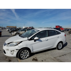 2013 FORD FIESTA