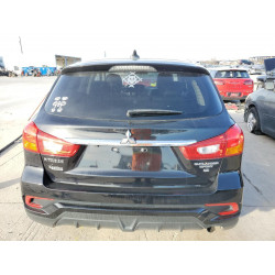 2018 MITSUBISHI OUTLANDER