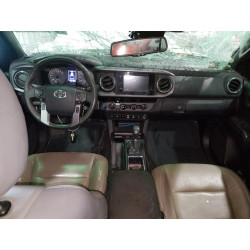 2018 TOYOTA TACOMA