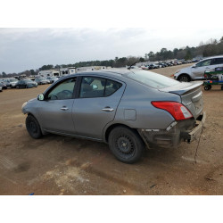 2013 NISSAN VERSA
