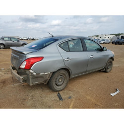 2013 NISSAN VERSA