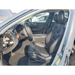 2024 VOLVO XC60 PLUS YV4L12RL3R1744991 78650285