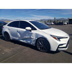 2025 TOYOTA COROLLA JTDBCMFE4SJ040086 78653695