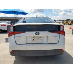 2021 TOYOTA PRIUS JTDKAMFU6M3137066 82100585