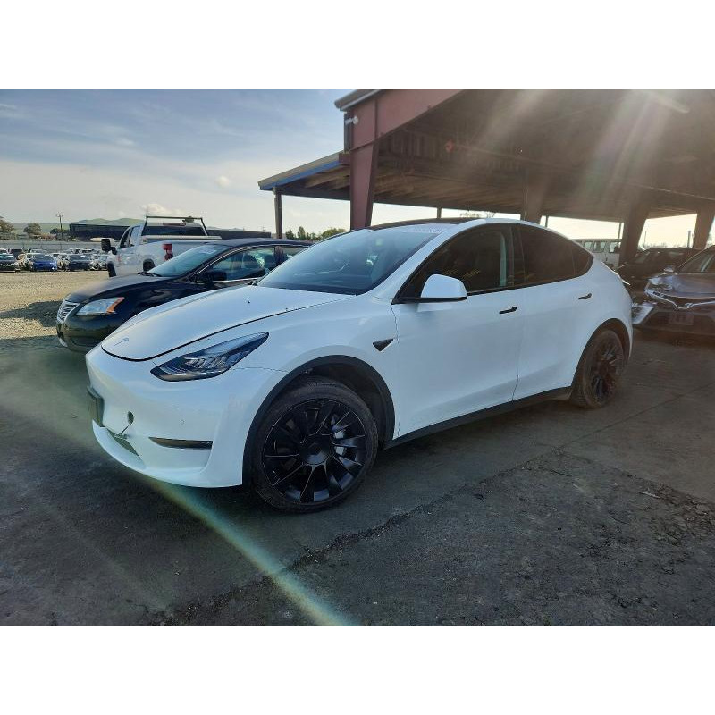 2021 TESLA MODEL Y 5YJYGDEE5MF068456 74650675