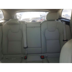 2022 VOLVO XC60 B5 MO YV4L12RK8N1976505 75945635